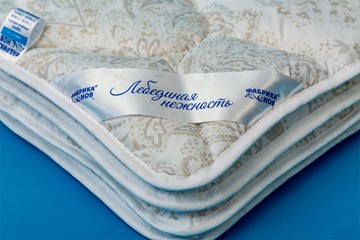 Одеяло всесезонное полутороспальное Лебединая нежность во Владикавказе - предосмотр 1