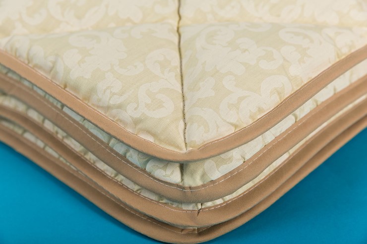 Одеяло всесезонное полутороспальное Шерсть & Хлопок во Владикавказе - изображение 1