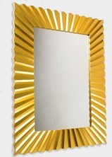 Круглое зеркало Мадонна во Владикавказе